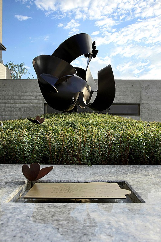 新業(yè) A PLUS 公共藝術(shù)品 —【乘著風(fēng)】