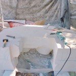 工欲善其事，必先利其器，『時光之河』於2018年初冬時節(jié)動工製作，西班牙雕塑家Nando Alvarez駐村臺中三周，打造一座跨越時空的時光之河。