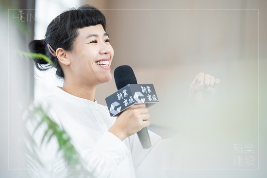 邀請(qǐng)浮生半閑董紜綺老師 帶領(lǐng)4位茶師，淺談茶的風(fēng)味輪，製程背景、有無(wú)發(fā)酵、香氣展現(xiàn)和沖泡手法。