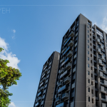 『新業(yè) 築願景』位於臺中東區(qū)，左擁3400公尺森林園道、右擁完整學(xué)區(qū)，2023年將與您共譜美好的生活。