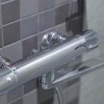 暖心的TOTO溫控熱水龍頭，提供安全又可靠的水溫，帶來更放鬆的沐浴時光，兼具安全又舒壓的衛(wèi)浴空間。