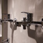 晶瑩剔透的質(zhì)感，映照出光影的自然流線，實用兼具質(zhì)感是新業(yè)始終的堅持。