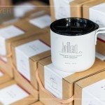 新業(yè)客製化鋼杯，陪你度過即將入冬的時序，將這份心意恆溫待續(xù)，如同新業(yè)一如往常的陪伴。