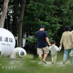 新業(yè)再度攜手 小蝸牛市集，集結(jié)來自各城市職人品牌，相聚於東光園道，在 春日裡共度一場愜意時光。