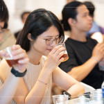 每一款啤酒的氣味都獨(dú)具風(fēng)格，有的帶著葡萄酒般的酸香、淡淡的麥香，有的散發(fā)花果香、濕潤的土壤味，有些甚至還有一抹如染髮劑般的特殊味道。(禁止酒駕，未滿十八歲禁止飲酒)