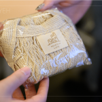 親手致上限量客製化-織網(wǎng)袋，輕巧方便、時(shí)尚環(huán)保。