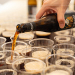 啤酒的口感受到多種因素影響，其中酵母發(fā)酵的完整度、啤酒花的品種與釀造所用的水質(zhì)，是三大關(guān)鍵因素。(禁止酒駕，未滿十八歲禁止飲酒)