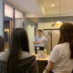 自由居樣品屋的設(shè)置，如何考量兼具美觀與實(shí)用的設(shè)計(jì)與廚俱、衛(wèi)浴設(shè)備等，幫住戶實(shí)現(xiàn)成家的夢(mèng)想。