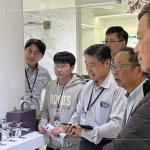 營(yíng)建、行銷、設(shè)計(jì)各部主管以跨部門方式討論整合，深入各建案的調(diào)性，以打造實(shí)用與質(zhì)感兼具的生活美學(xué)。