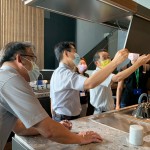 餐廚延伸的功能之一，是能邀請朋友一同下廚、共同創(chuàng)造食光記憶的美味佳餚，因此選擇深諳待客之道的餐廚美學，也是新業(yè)職人選品的理由。