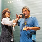 久違的孫氏教學(xué)，邀請家族好友上臺體驗說唱歌仔戲，趣味的男女反串、蓮花指、劍指、蘭花拳，讓大小朋友笑得不亦樂乎。