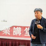 講師表情生動有趣，演出節(jié)奏明快、活力四射，現(xiàn)場笑聲此起彼落，毫無冷場，生活中的繁瑣小事，也在歡笑聲中拋諸腦後，讓人沉浸於一場難忘的歡樂時光。