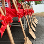 閃耀著金黃色光芒的金鏟，每把都身負(fù)重任，將開(kāi)啟臺(tái)中北屯「新業(yè)-大塊藏硯」美好家園。