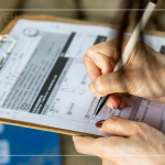 由新業(yè)同仁記下4/28的淨(jìng)溪行動(dòng)，藉由ICC表格，記錄垃圾種類及數(shù)量，以數(shù)據(jù)教育民眾一次性物品的氾濫，需從源頭的習(xí)慣改變。