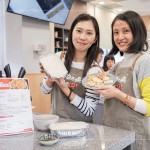 相約家人好友們在小廚房動手廚藝，不只攜回蘿蔔糕半成品，更享用蘿蔔糕成品，歡度閒適的周六午後。