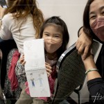 客服人員在簽約時與住戶的一面之緣，落下深深的印象，孩子主動熱情地與客服人員分享自己的畫作。