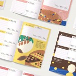 與教育局合作推出美感聯(lián)絡(luò)簿，經(jīng)過插畫家的用心設(shè)計(jì)，讓書寫、閱讀更輕鬆有趣。