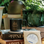 伴手禮致贈(zèng)-新業(yè)客製吸水杯墊，實(shí)用與美觀的設(shè)計(jì)，陪伴住戶在日常生活中，回想起今日藝文時(shí)光的美好與感動(dòng)。