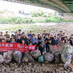 「第二屆親子淨(jìng)溪」活動圓滿落幕，感謝住戶、粉絲的熱情參與，新業(yè)在筏子溪的常態(tài)淨(jìng)溪活動將持續(xù)為環(huán)境、為教育「淨(jìng)一份心力」。