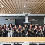 新業(yè)透過這場公益包粽，以行動支持公益，傳遞最溫馨的佳節(jié)祝福。