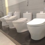 一天至少3次以上會(huì)與馬桶座接觸，因此在材質(zhì)及使用的選擇上，也需貼心到心坎裡。