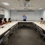 在定期舉辦的新進(jìn)人員教育訓(xùn)練中，新業(yè)建設(shè)創(chuàng)辦人-穆椿松，親自傳授自身經(jīng)驗(yàn)與業(yè)界所見(jiàn)，幫助新進(jìn)人員建立全方位的職場(chǎng)價(jià)值觀。