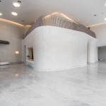 打破框架，平凡的柱子亦能做出行雲(yún)流水般之曲面－新業(yè)觀峰 完工實(shí)景圖。