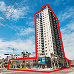 住家寬敞方正，建材配備高檔。