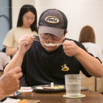 用嗅覺喚醒記憶與感官，捕捉起司的香味層次，讓入口的感受更完整細膩。