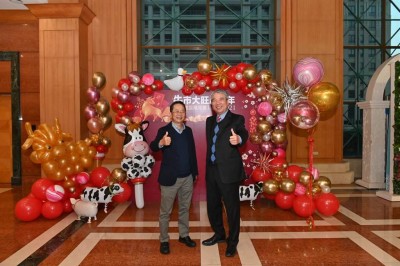 新業(yè)團(tuán)隊(duì)回饋社會(huì)與甘霖基金會(huì)合作 化身為送餐天使